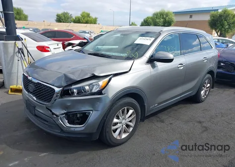 2016 Kia Sorento 3.3L Lx z USA, uszkodzony, nr VIN 5XYPGDA53GG104661